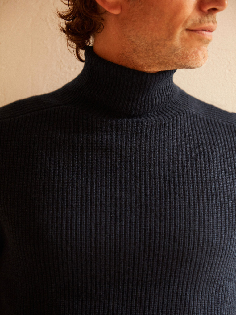 Cashmere Sweater Oscar