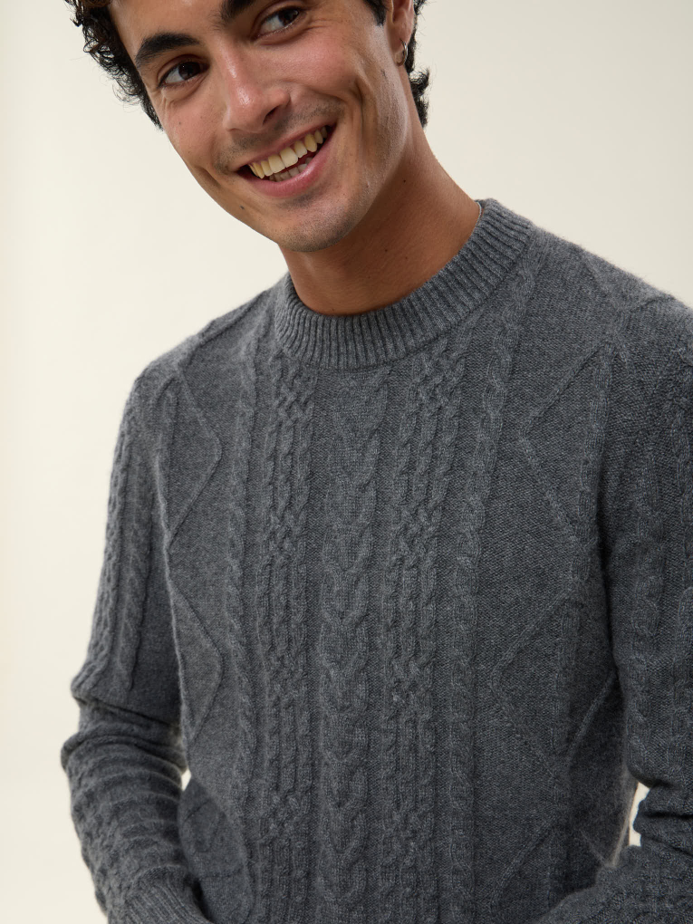 Cashmere sweater Kovol